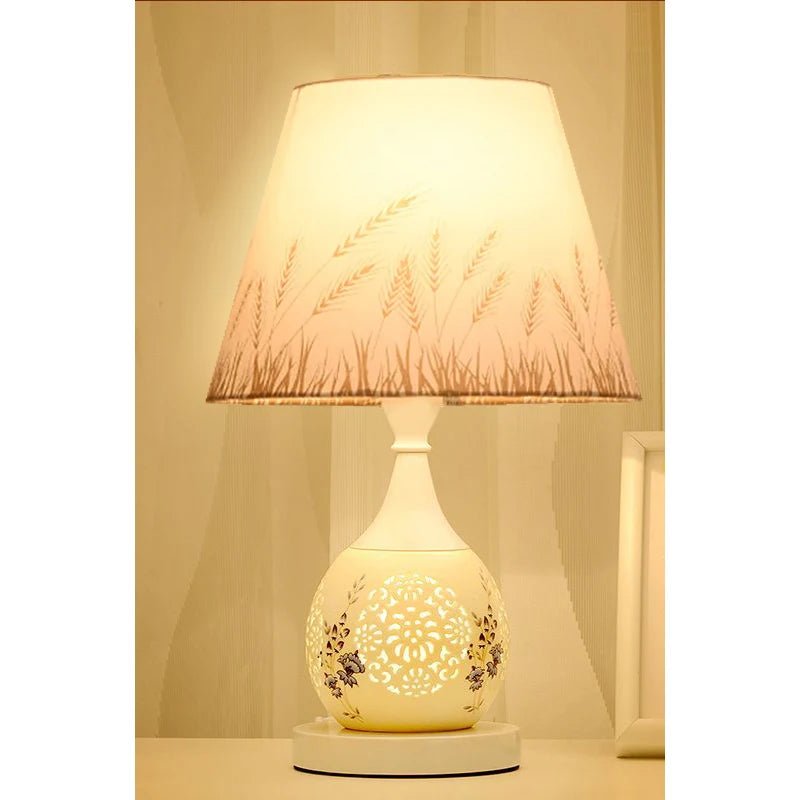 Crystal Luxe Golden Mesh Table Lamp Elegance - Lumen Attic