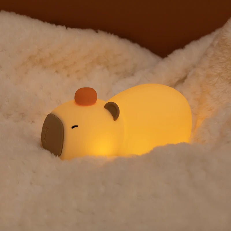 Cute Small Capybara Table Night Light - Lumen Attic